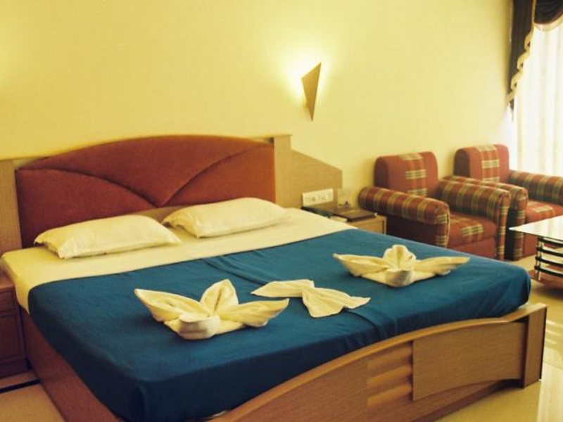 Silver Sands Beach Resort 115511