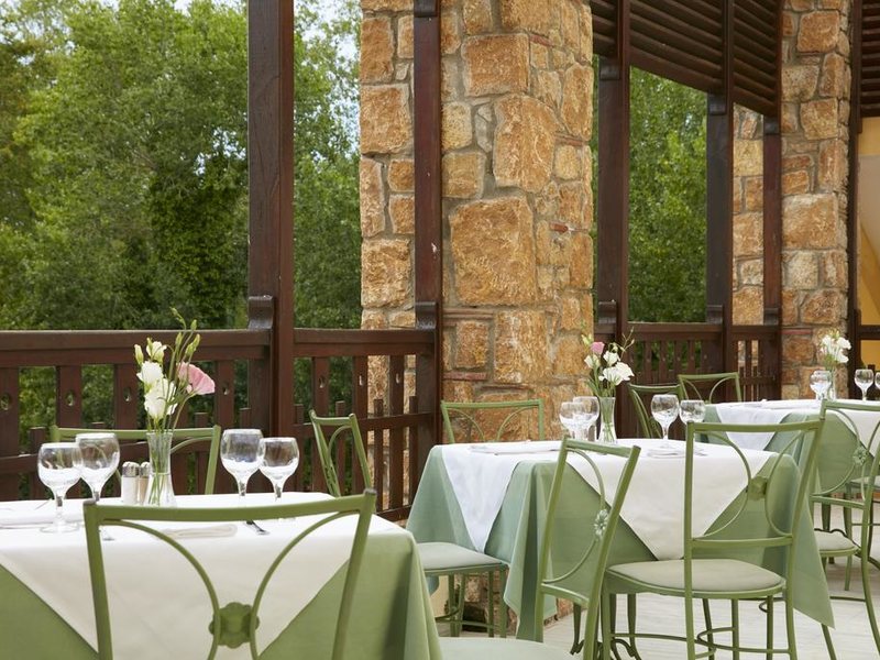 Simantro Beach Hotel 252065