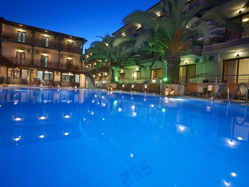 Simeon Hotel Apartments 178728