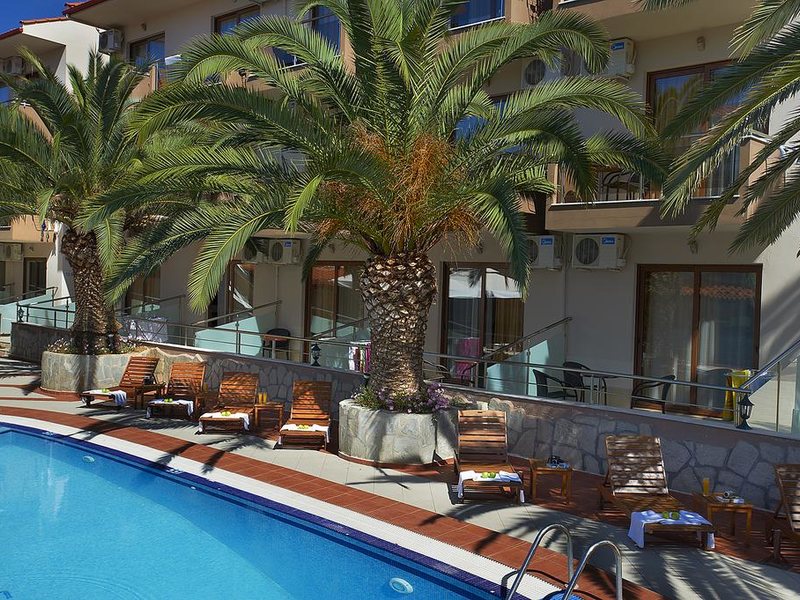 Simeon Hotel Apartments 178731