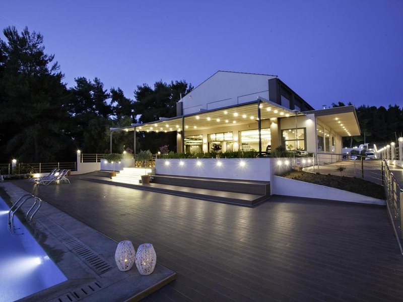 Simeon Hotel Apartments 178741