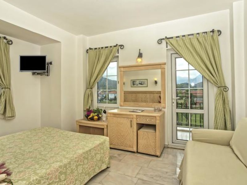 Sinatra Hotel 103727