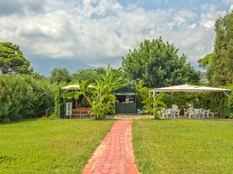 Sinatra Hotel 103729