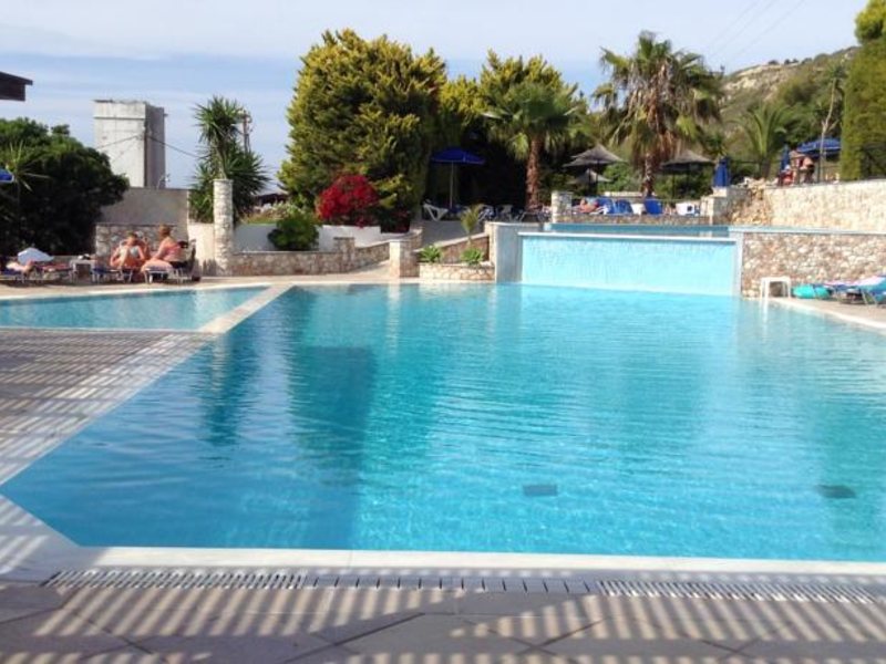 Sirene Beach Hotel 78597