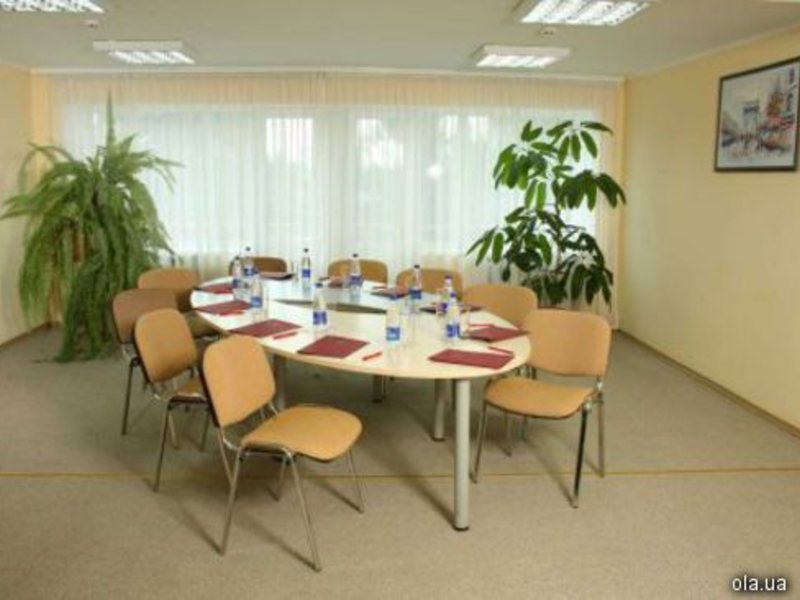 Slavutich Hotel 11307