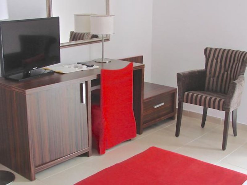 Slovenska Plaza  83214