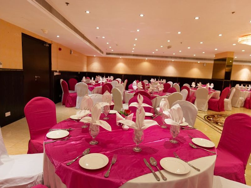 Smana Hotel Al Raffa  (ех 272841