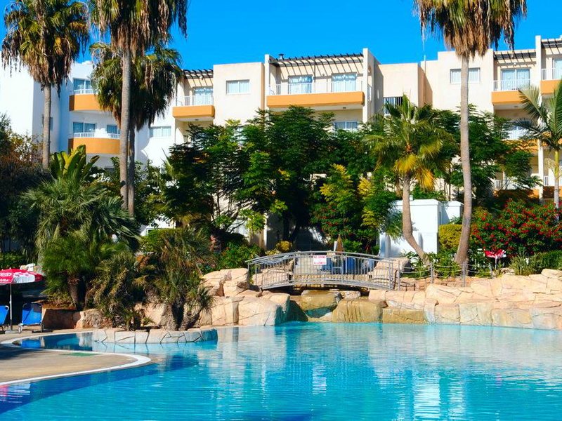 Smartline Mayfair Paphos (ex 86695