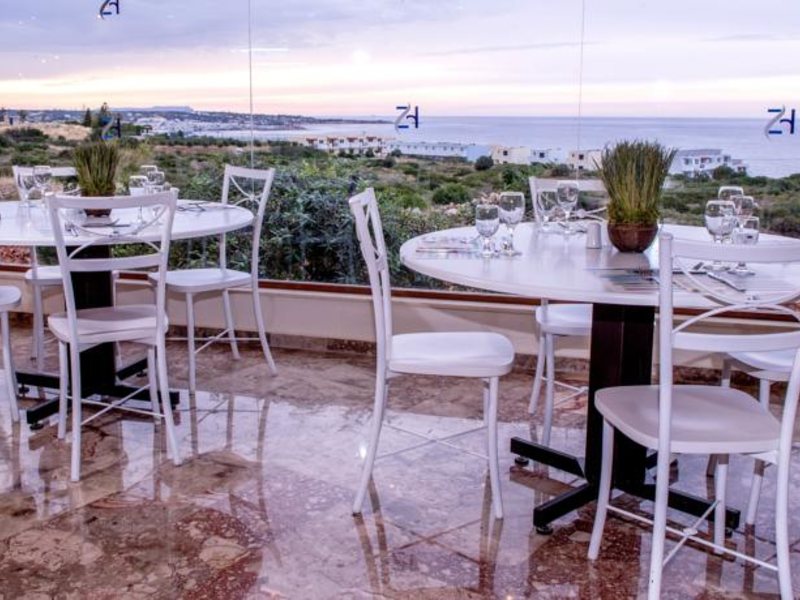 Smartline The Village Resort & Waterpark 83257