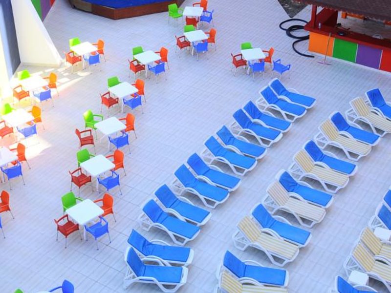 Smile Park Hotel (ех 66231