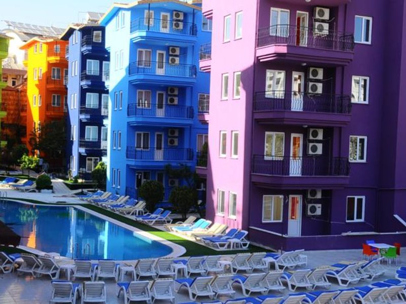 Smile Park Hotel (ех 66232