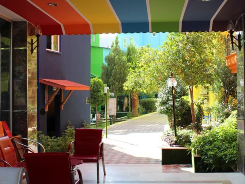 Smile Park Hotel (ех 66238