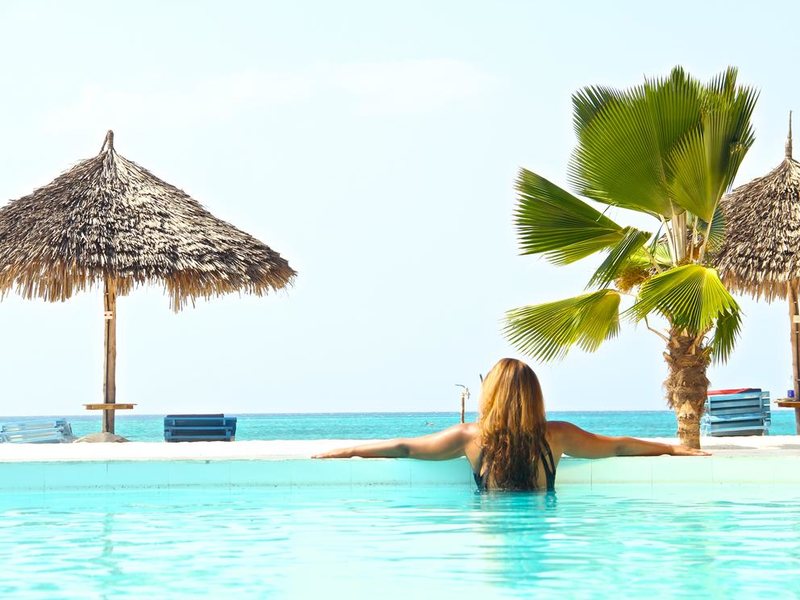 Smiles Beach Hotel 202414