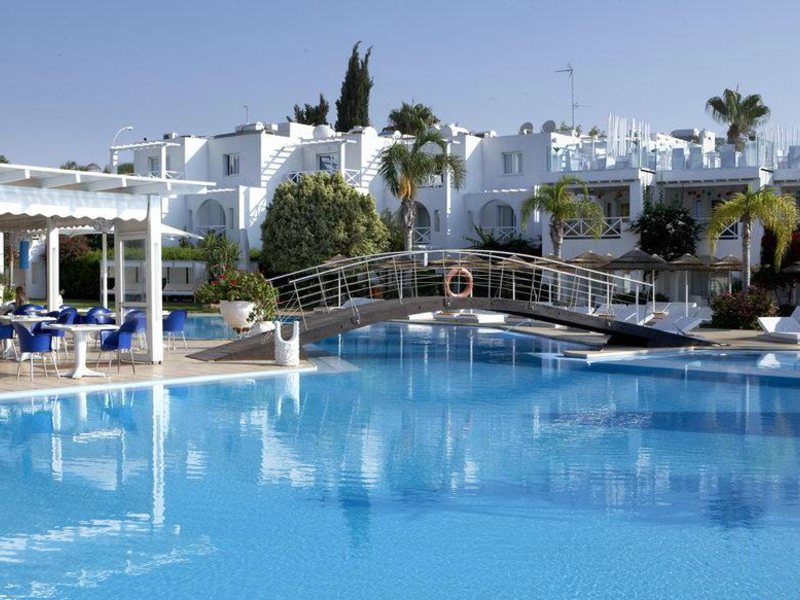 So Nice Boutique Suites 91095