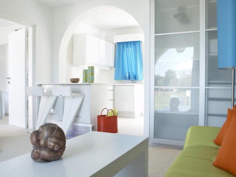 So Nice Boutique Suites 91111