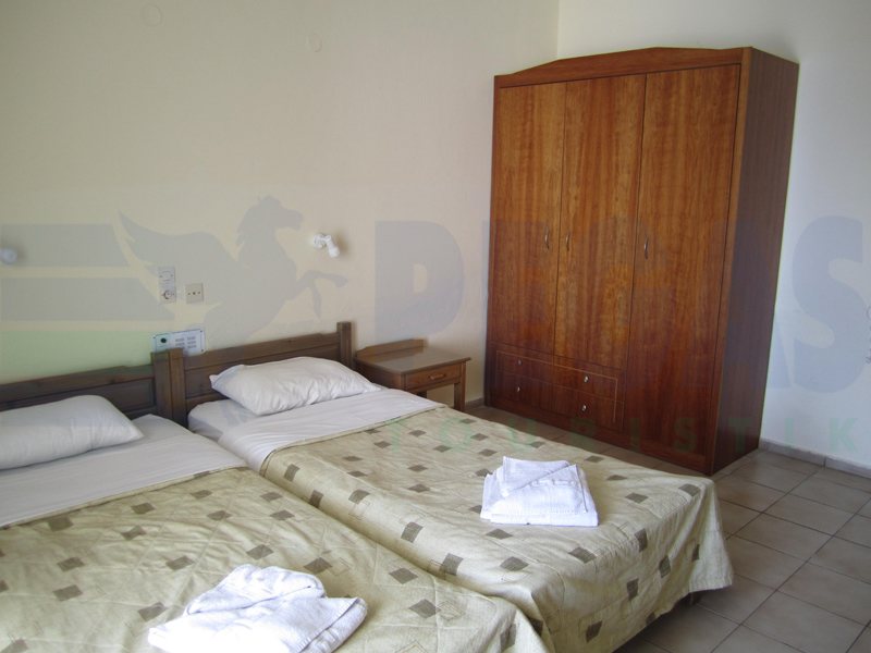 Sofia Mythos Beach 98043