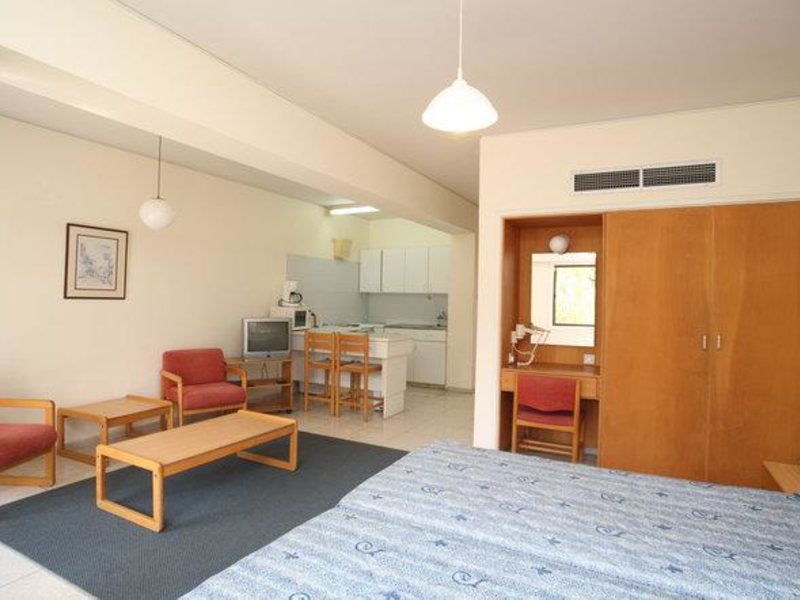 Sofianna Hotel Apts 120972