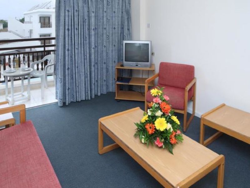 Sofianna Hotel Apts 120981