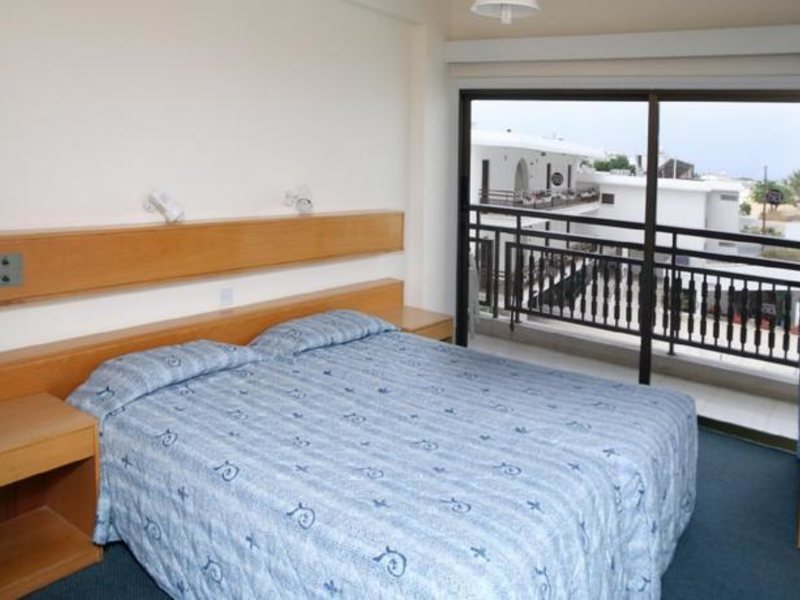 Sofianna Hotel Apts 120982