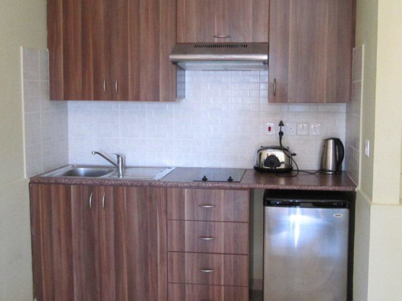 Soho Hotel Apts 106105