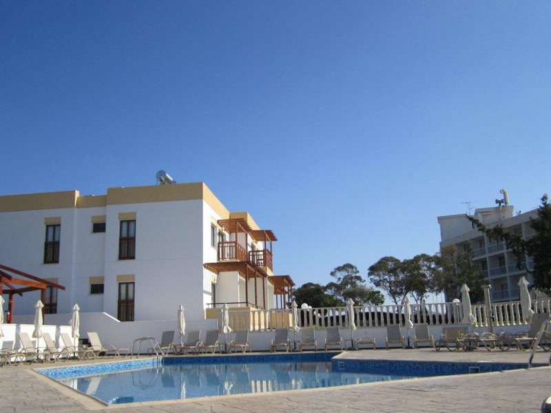 Soho Hotel Apts 106111