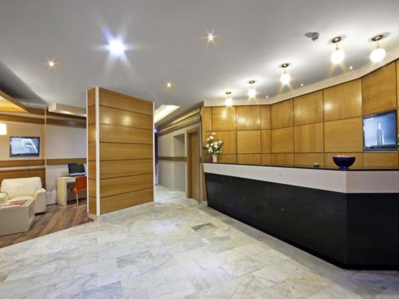 Sol Beach Hotel 69120