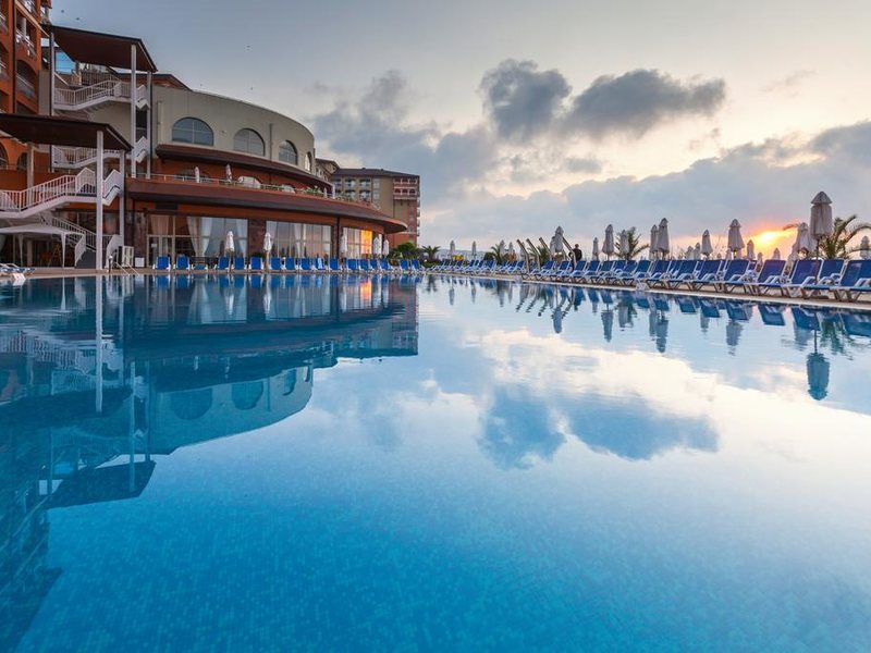 Sol Luna Bay  173674