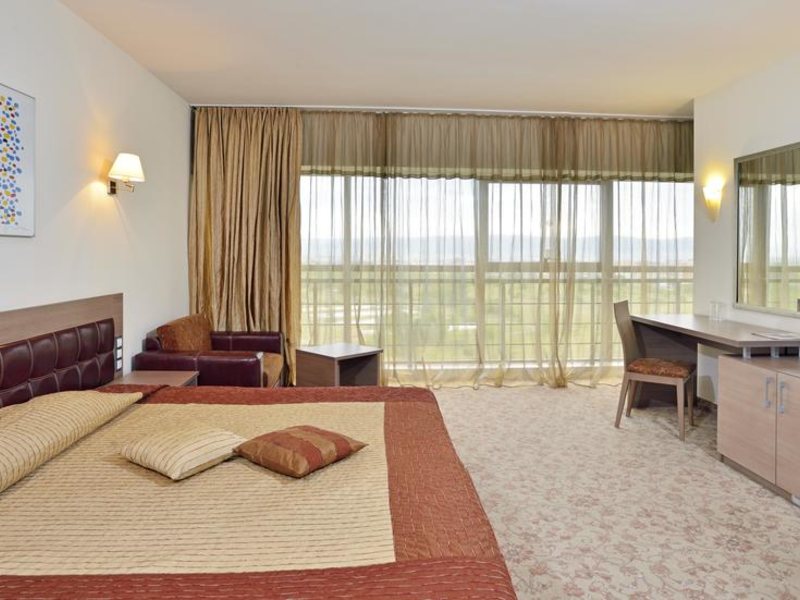 Sol Nessebar Palace  174870