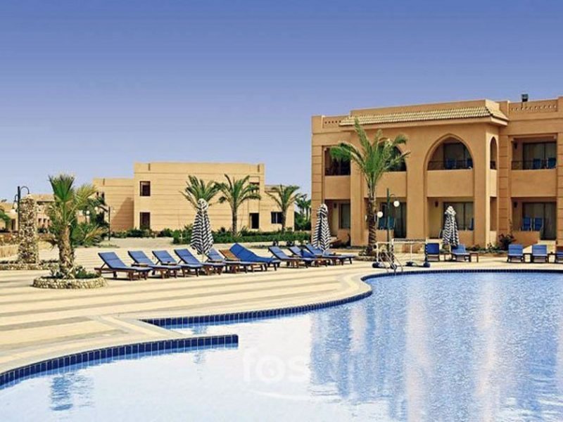 Sol Y Mar Dolphin House  27944