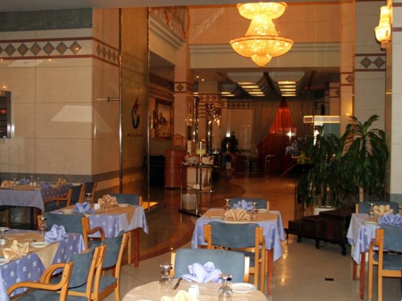 Spark Residence Deluxe Hotel Apartments 54449