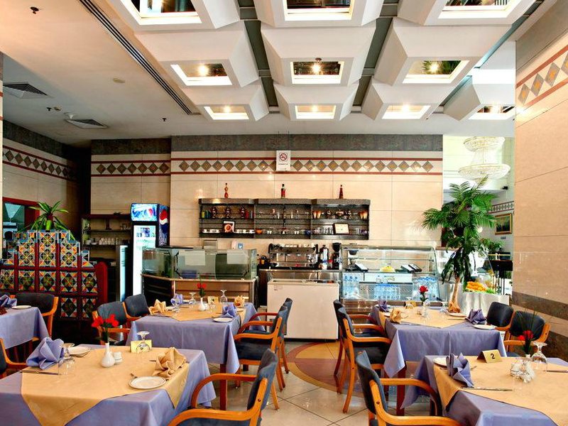 Spark Residence Deluxe Hotel Apartments 54454