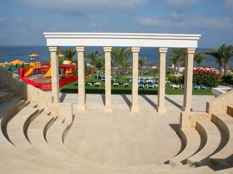 St George Garden & Suites Apart 106132