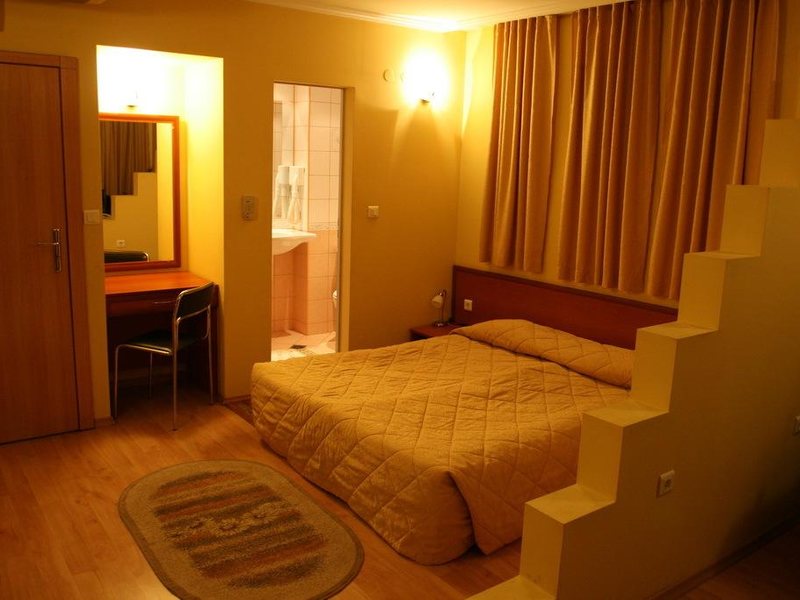 Stankoff (Nesebar)  163015