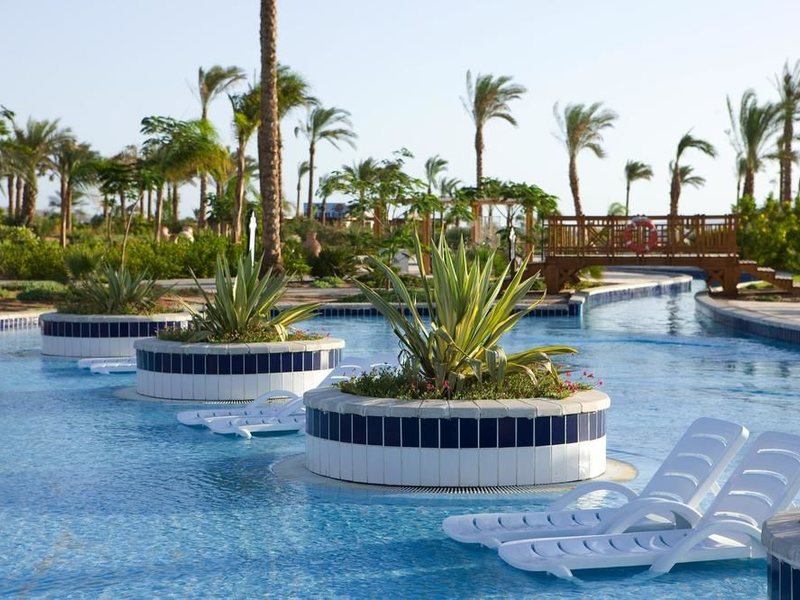 Steigenberger Al Dau Beach Hotel 128800