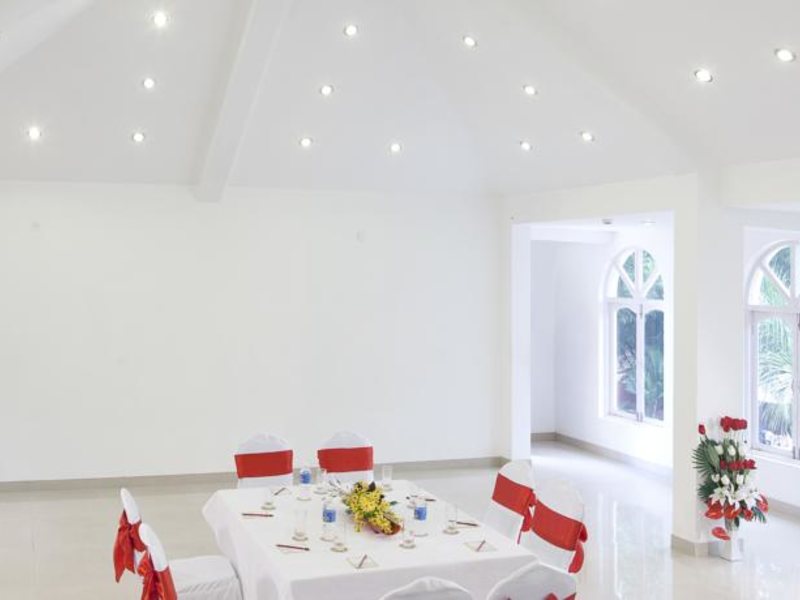 Sterling Villagio Inn 114191