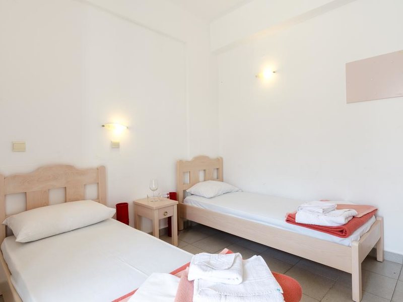 Stonewell Studios 248262