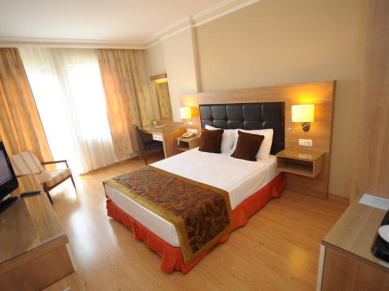 Suite Laguna Hotel 71368