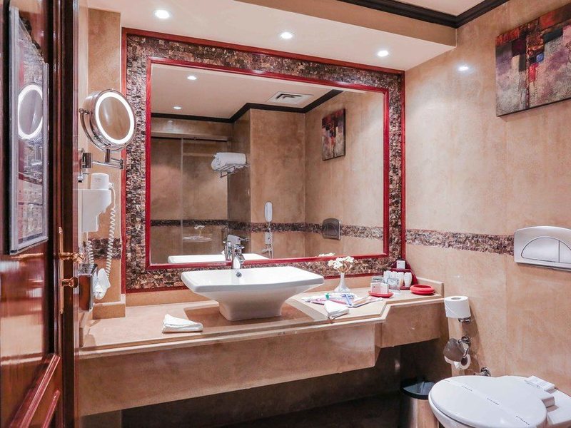 Sultan Gardens 128974