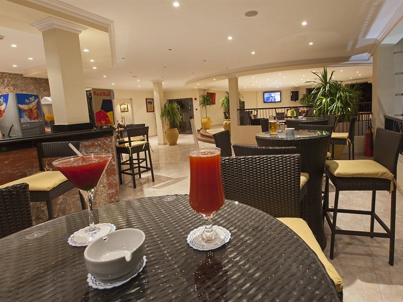 Sultan Gardens 128976