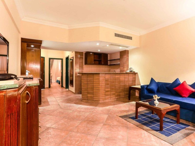 Sultan Gardens 128979