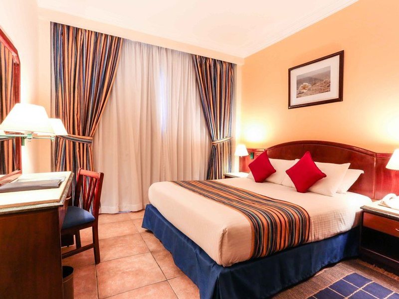 Sultan Gardens 128980