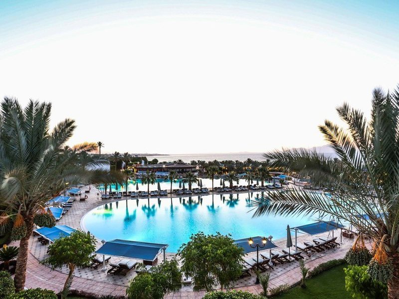 Sultan Gardens 128987