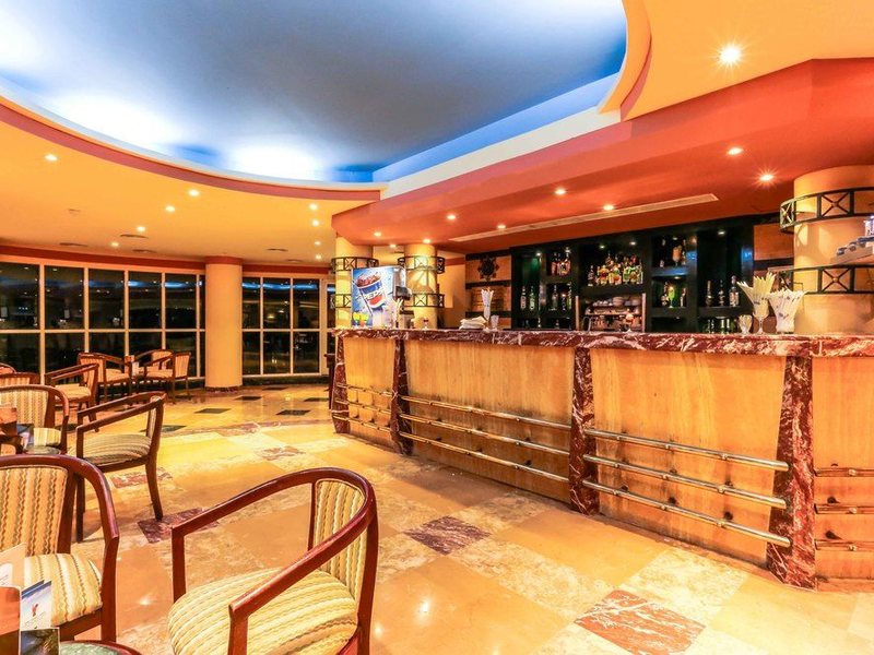 Sultan Gardens 128997