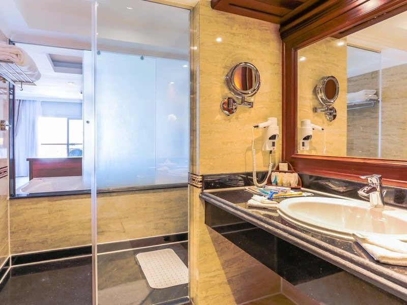 Sultan Gardens 129033