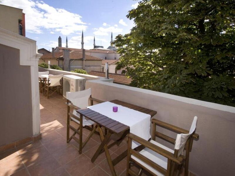 Sultan House 203646