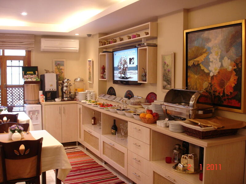 Sultan House 203649