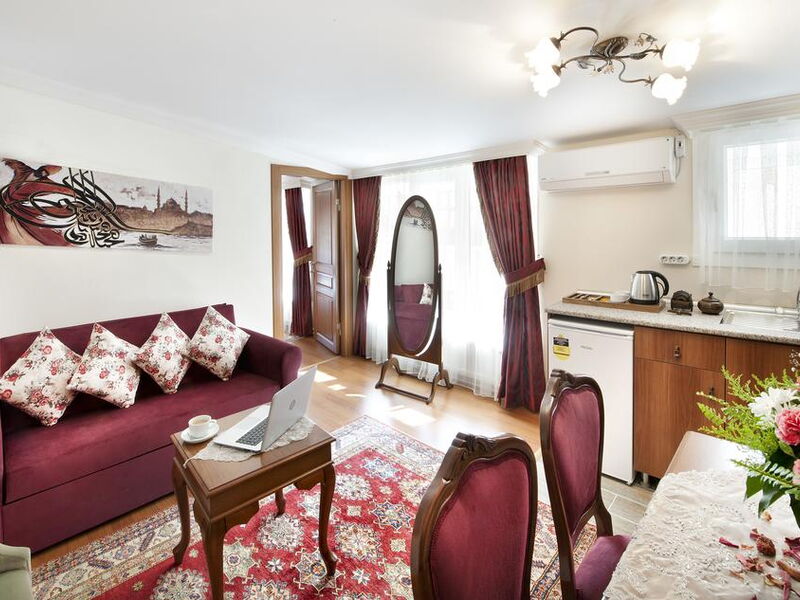 Sultan House 203669