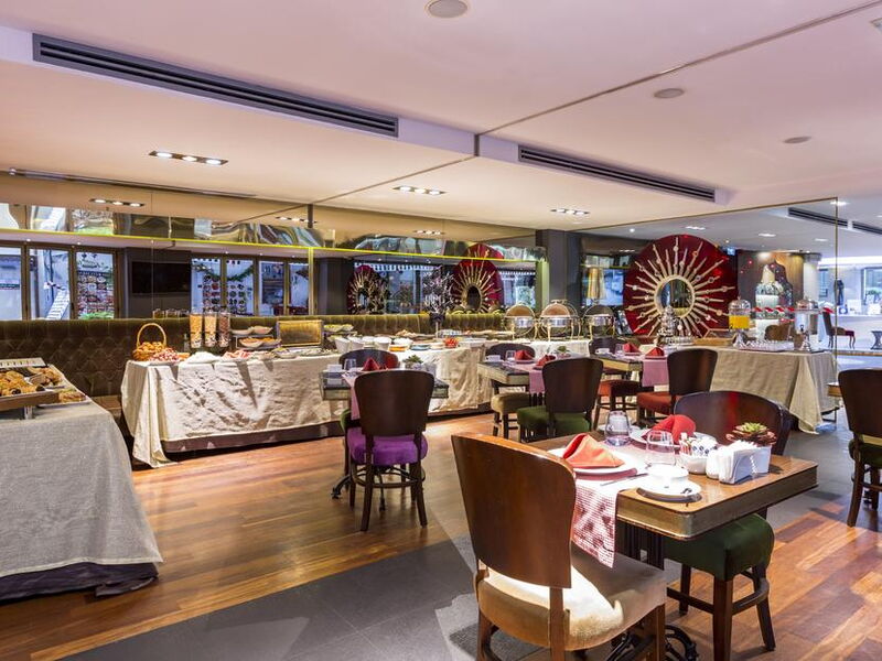 Sultania Hotel 296384