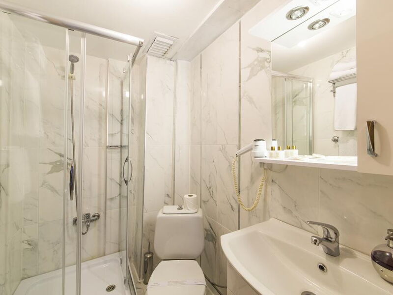 Sultan s Inn 279171