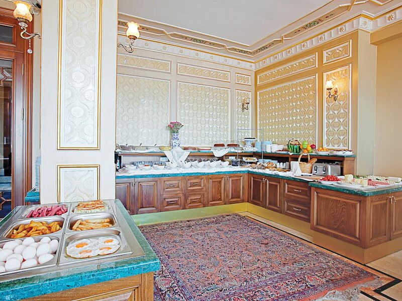 Sumengen Hotel 243670
